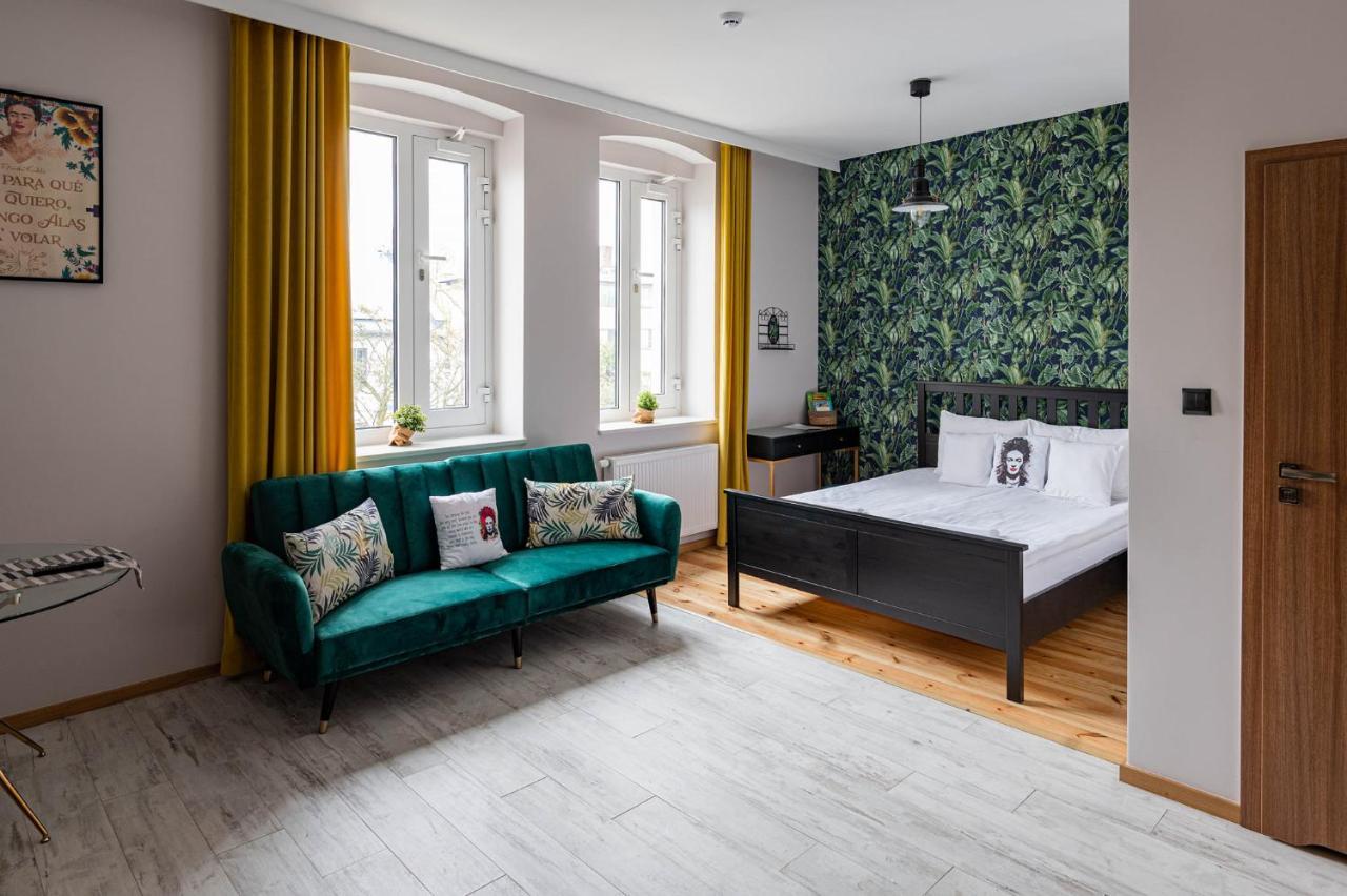 Apartamenty W Kamienicy เชราดซ์ ภายนอก รูปภาพ